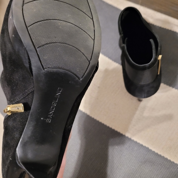 Bandolino black suede booties - Picture 3 of 5